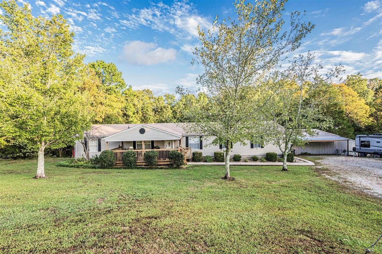 950 Riverside Benleo Road, Bowling Green, KY 42101 Main Photo