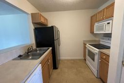 2601 Riverridge Court photo 4