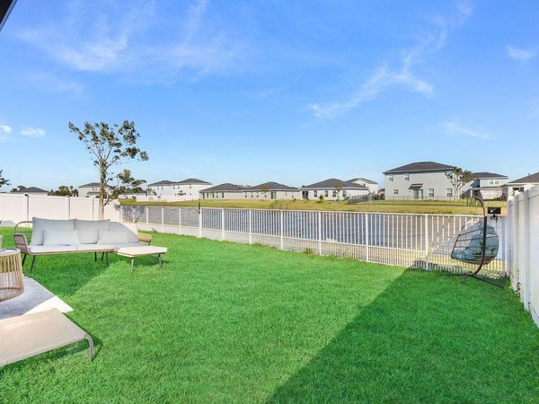 113 Dabou Loop, Belle Glade, FL 33430