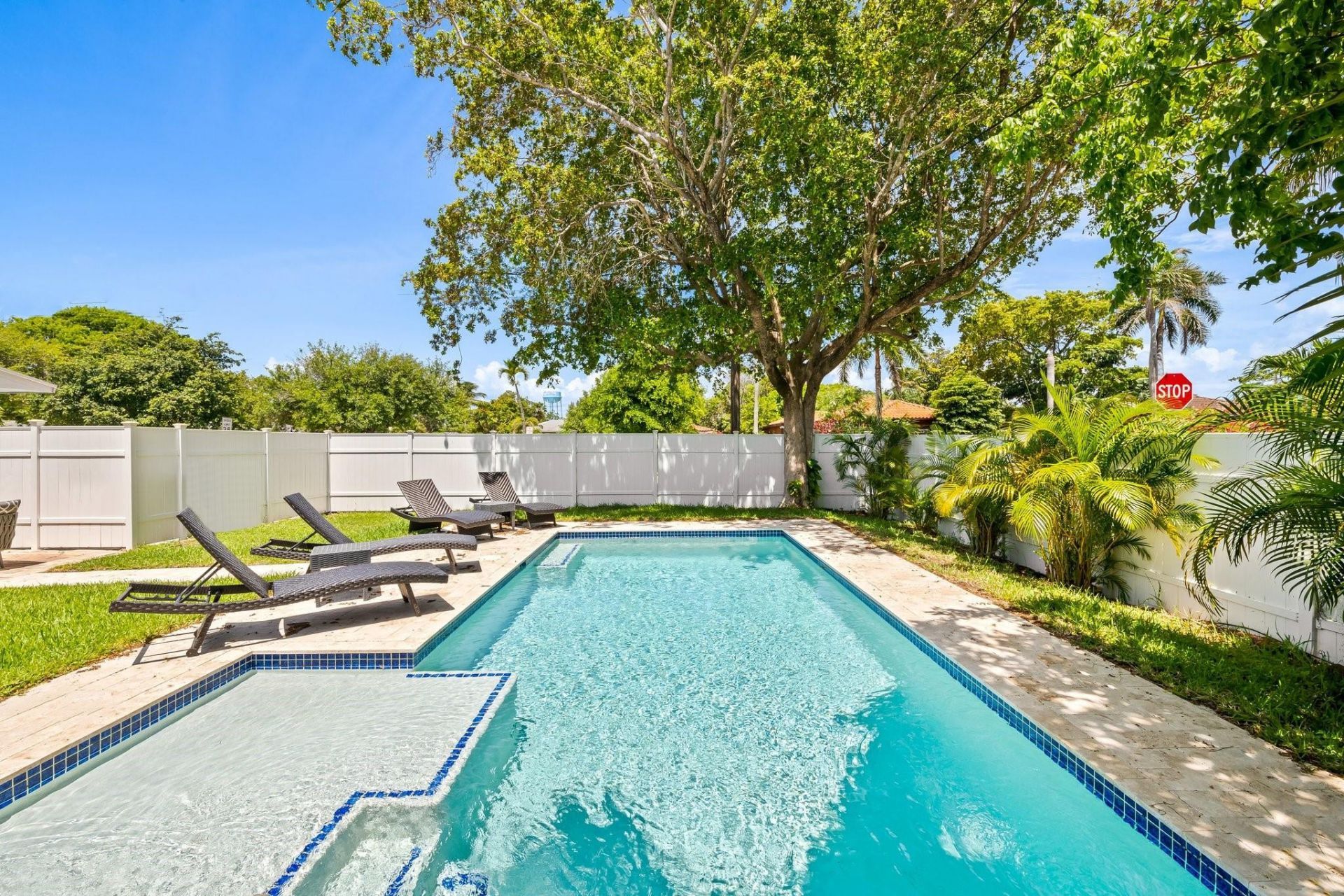 415 SE 3rd Avenue, Delray Beach, FL 33483 Photo