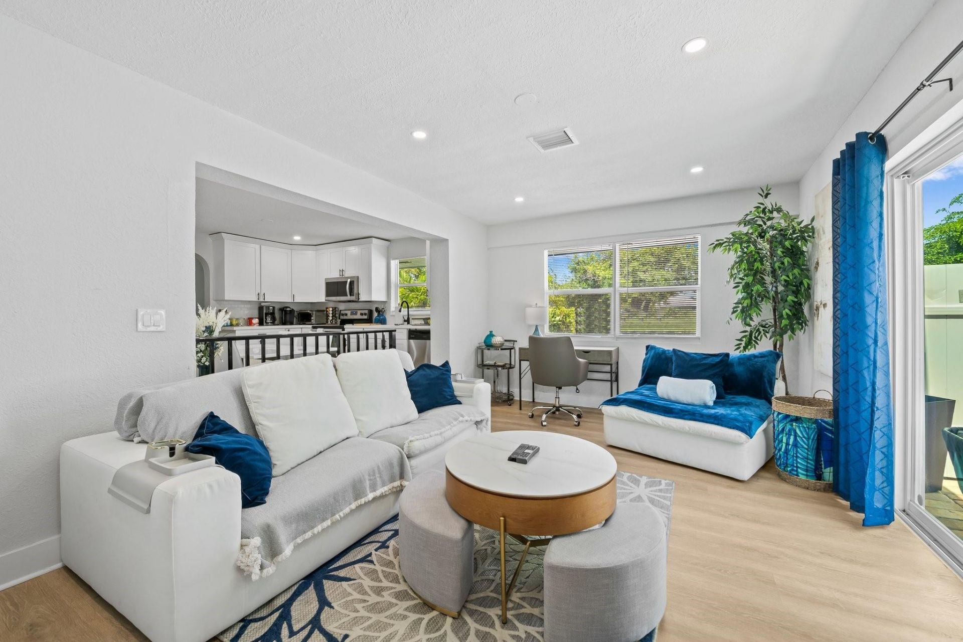 415 SE 3rd Avenue, Delray Beach, FL 33483 Photo