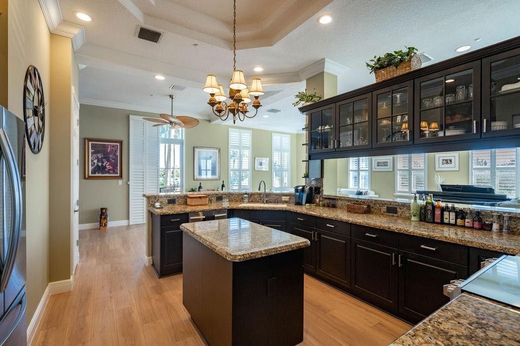 2825 Marina Cir, Unit 2825, Lighthouse Point, FL 33064 Photo