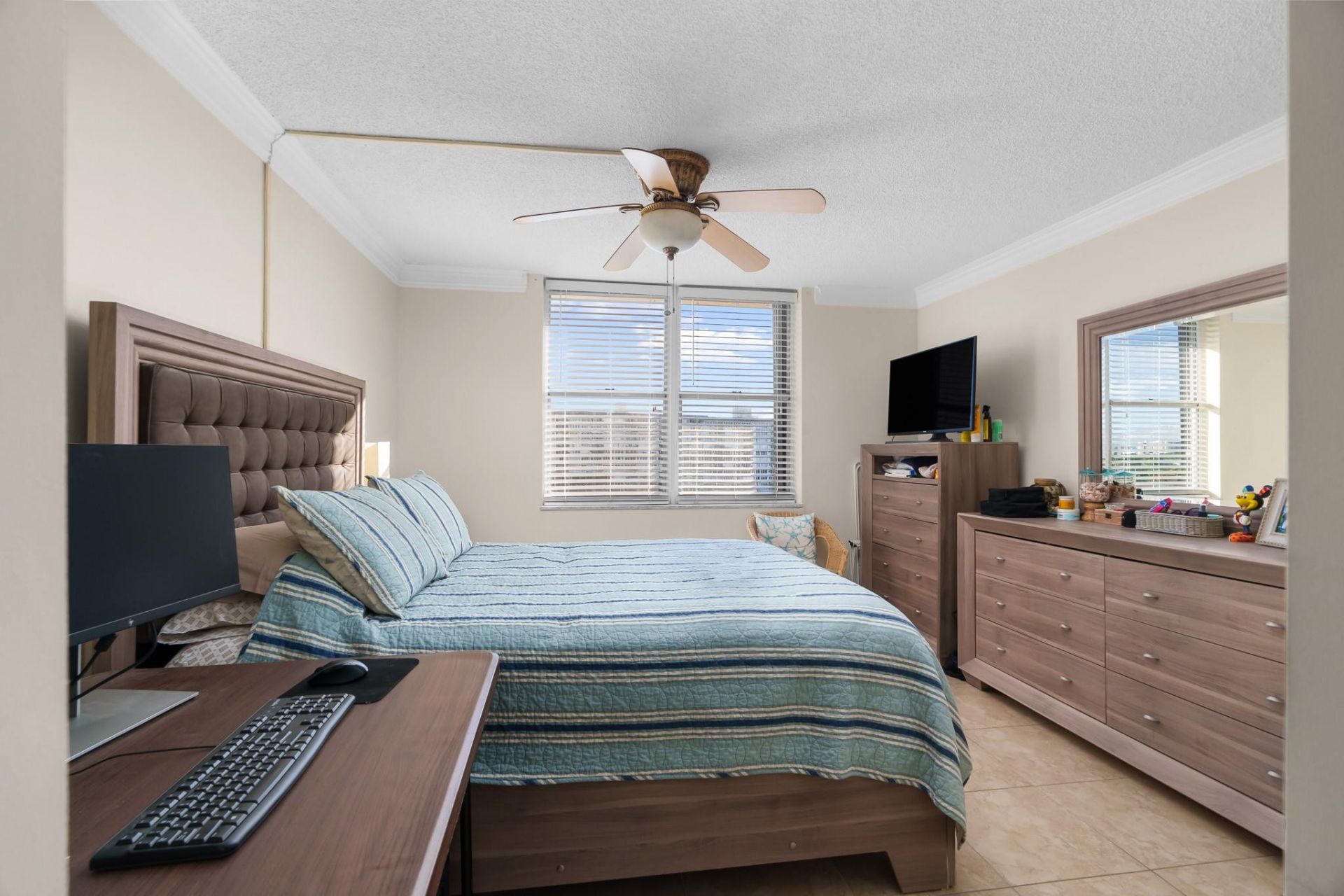 777 S Federal Hy, Unit 811-D, Pompano Beach, FL 33062 Photo
