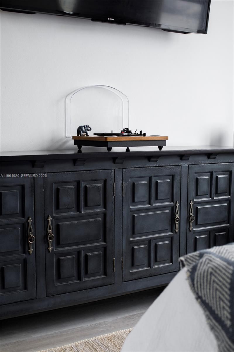 770 Claughton Island Dr, Unit 1705, Miami, FL 33131 Photo