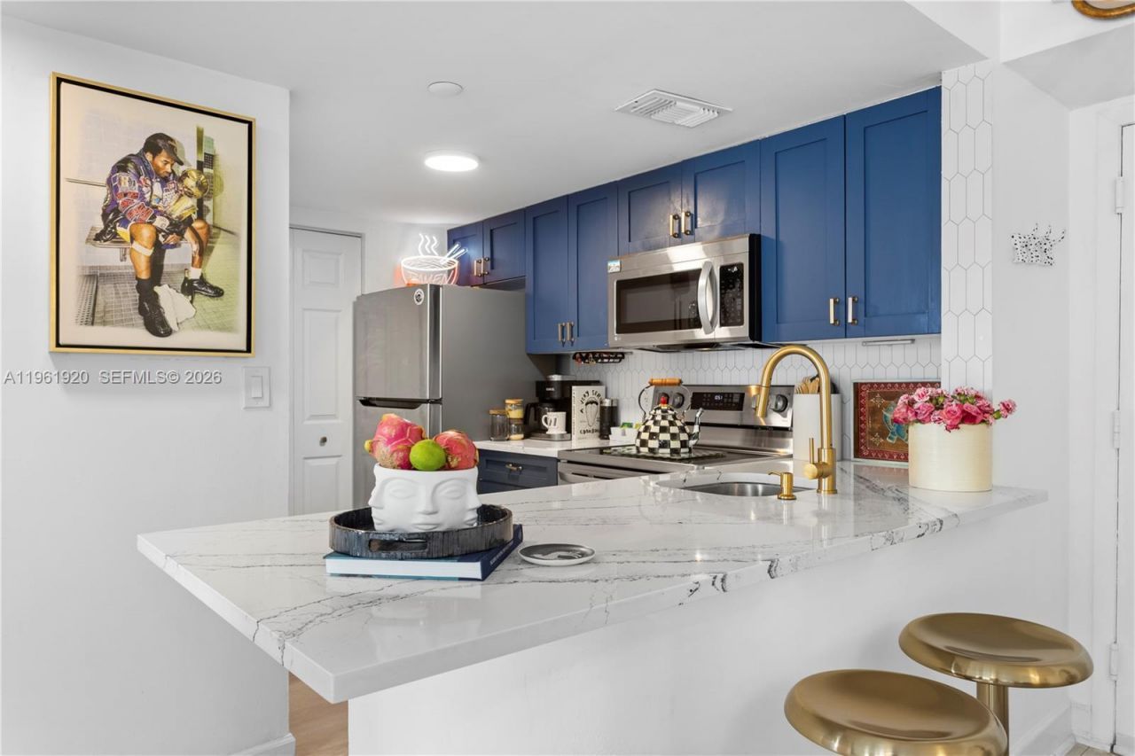 770 Claughton Island Dr, Unit 1705, Miami, FL 33131 Photo