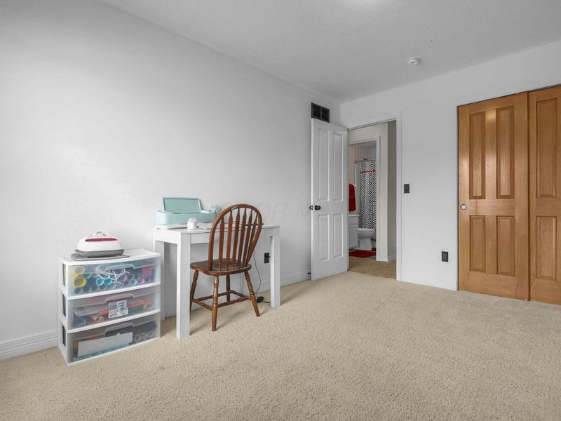 2434 Running Brook Avenue, Lancaster, OH 43130 Photo 25