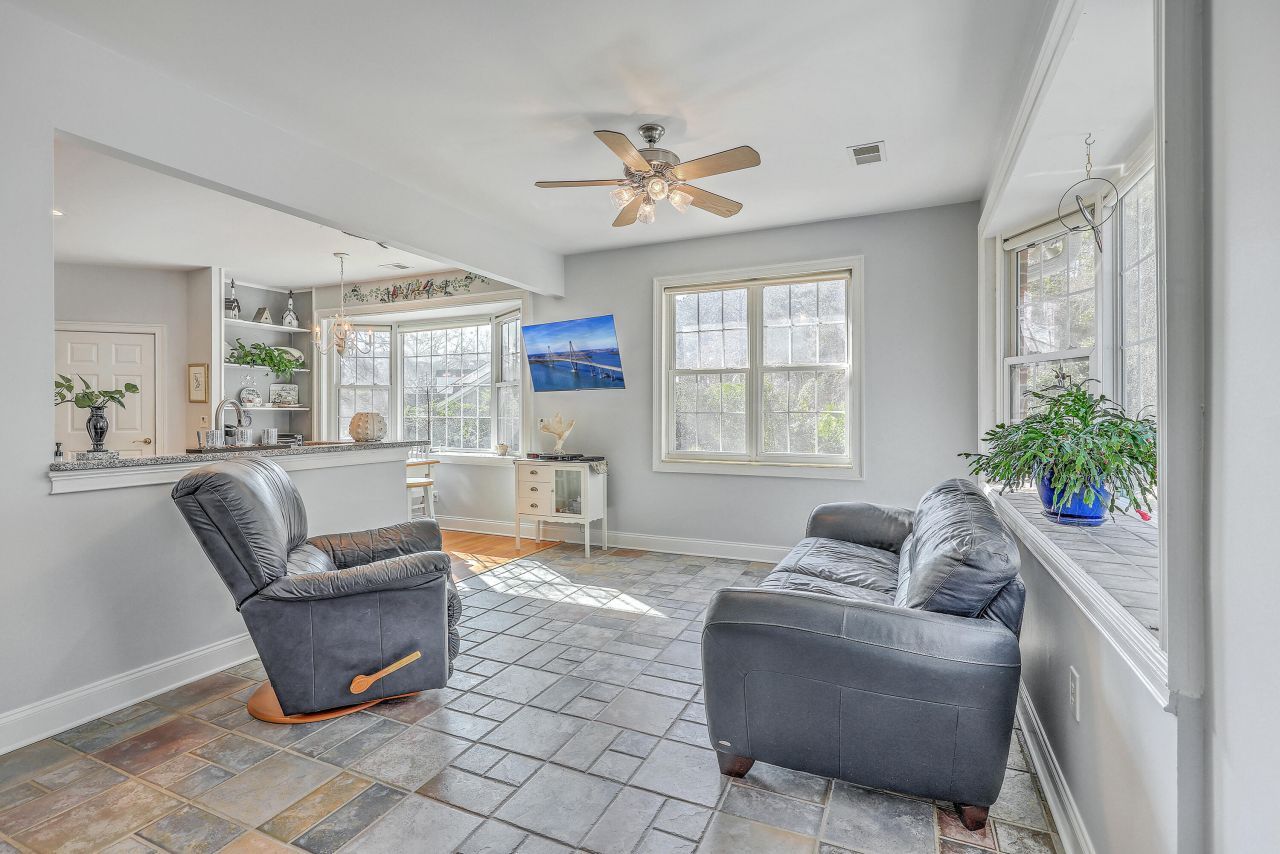 4221 Wildwood Landing Photo 16