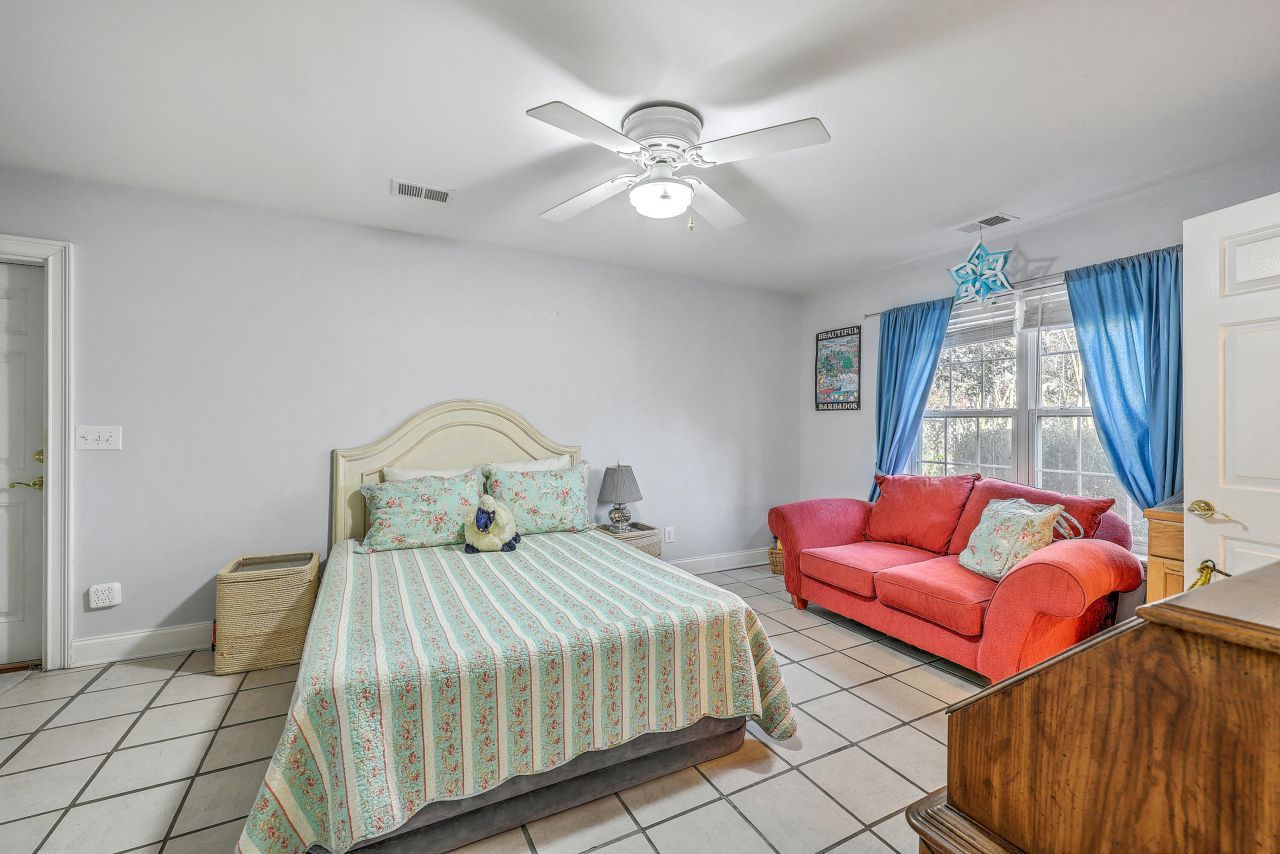 4221 Wildwood Landing Photo 32