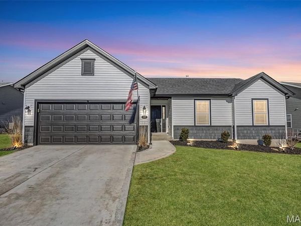 537 Lakewood Drive, Moscow Mills, MO 63362