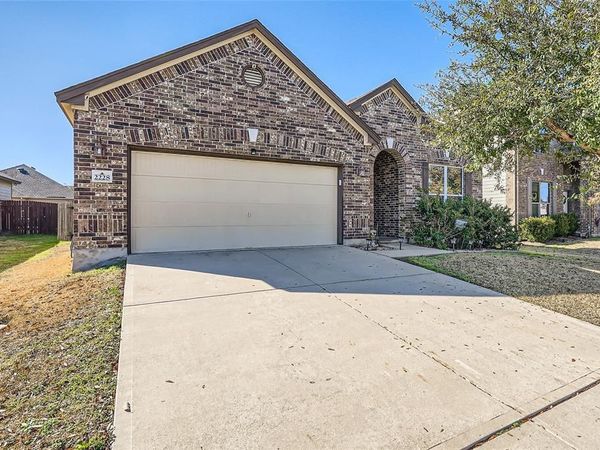 2228 McCombs ST, Georgetown, TX 78626