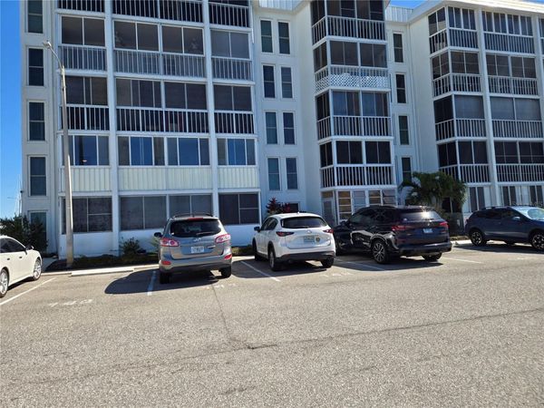 4908 38TH WAY S, Unit 103, ST PETERSBURG, FL 33711