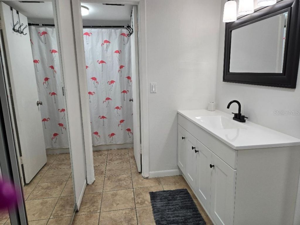 4908 38th Way S, Unit 103, Saint Petersburg, FL 33711 Photo