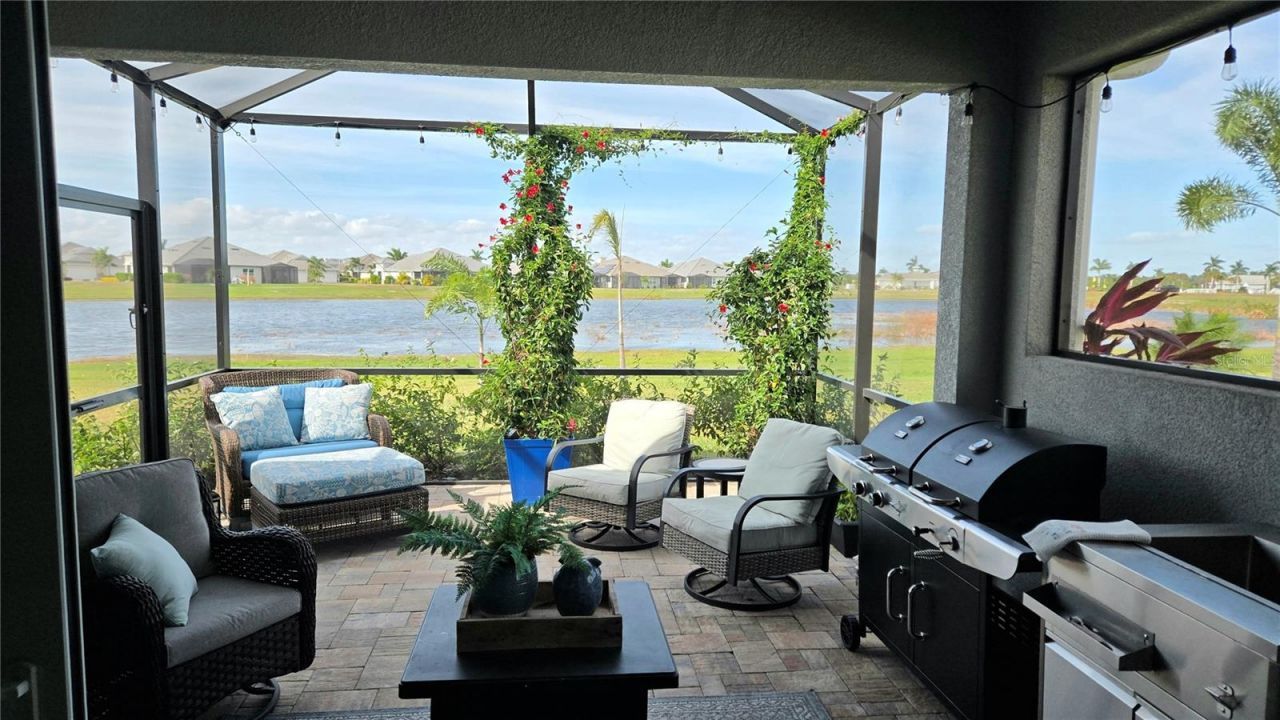 235 Okeeffe Circle, Bradenton, FL 34212 Photo