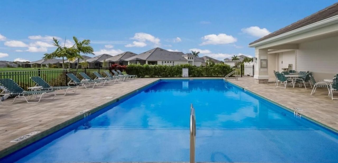 235 Okeeffe Circle, Bradenton, FL 34212 Photo