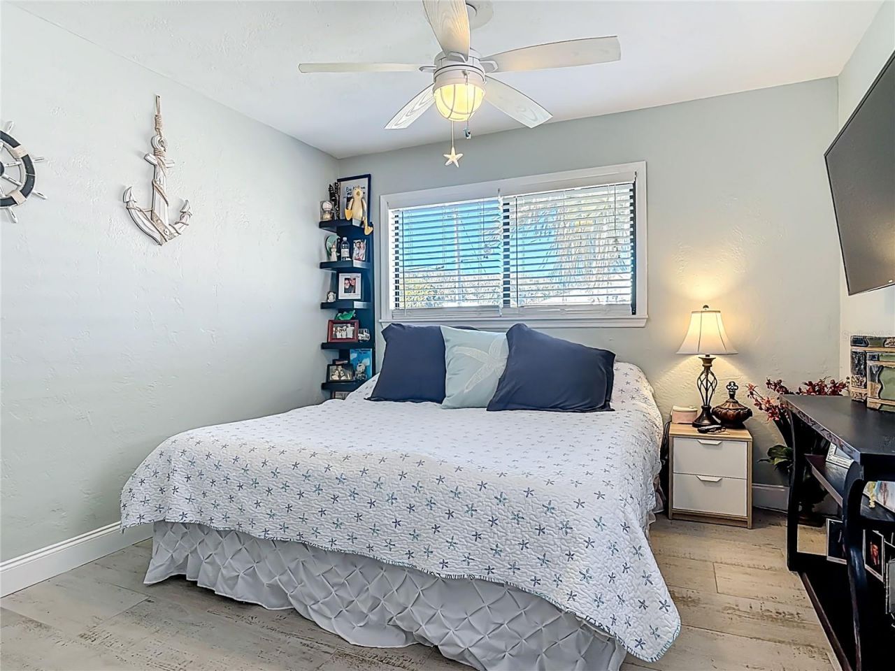 829 E 9th Avenue, New Smyrna Beach, FL 32169 Photo