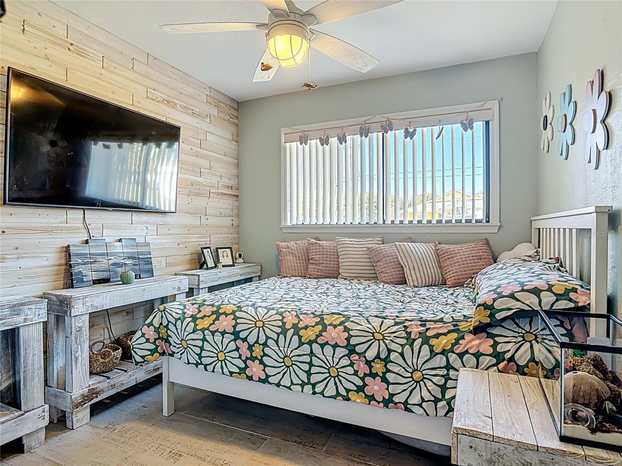 829 E 9th Avenue, New Smyrna Beach, FL 32169 Photo