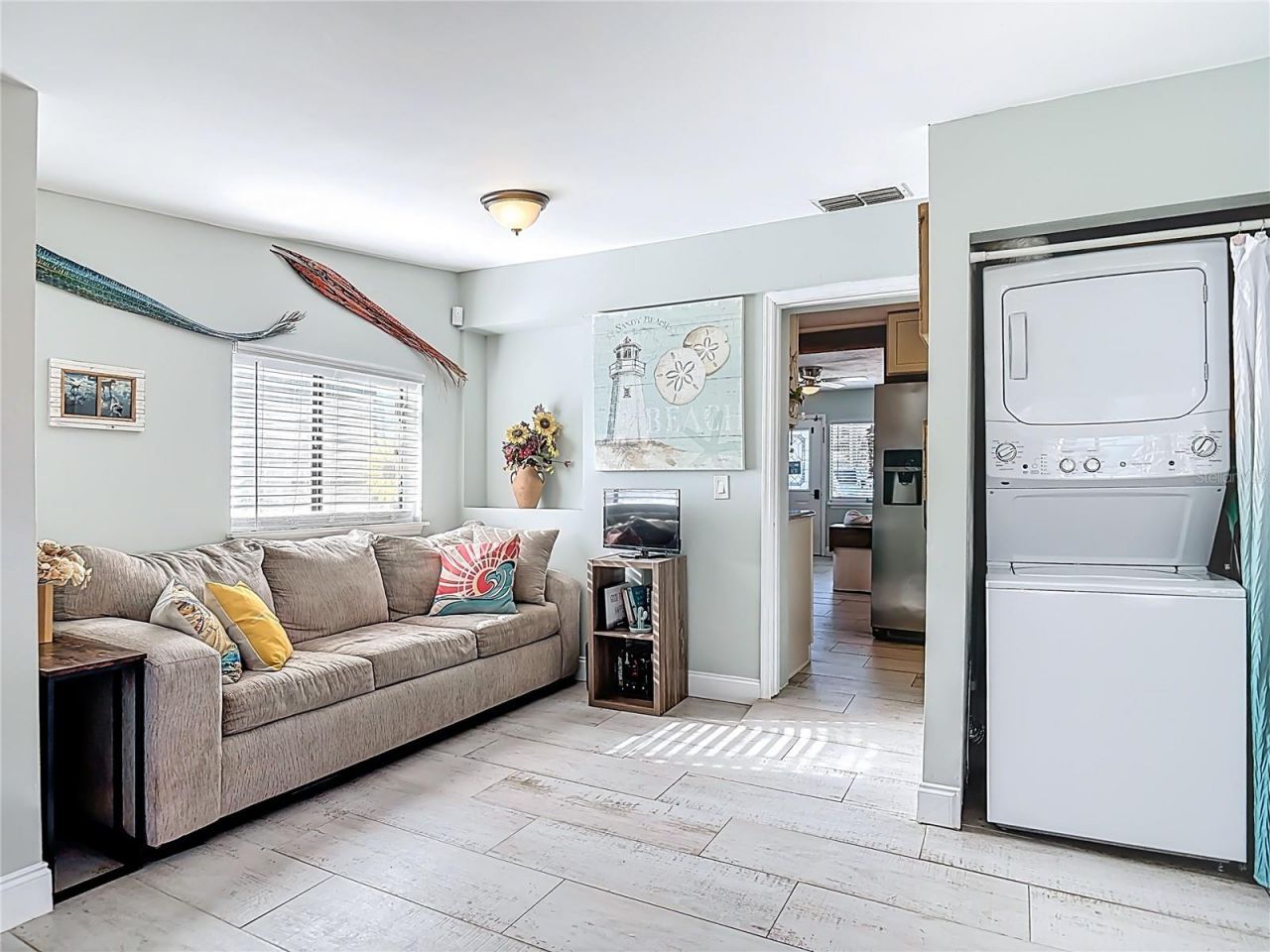 829 E 9th Avenue, New Smyrna Beach, FL 32169 Photo