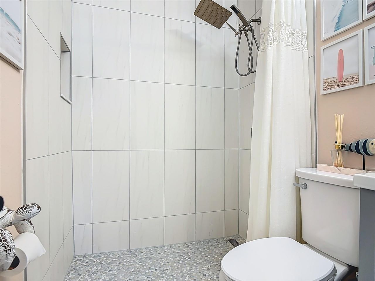 829 E 9th Avenue, New Smyrna Beach, FL 32169 Photo