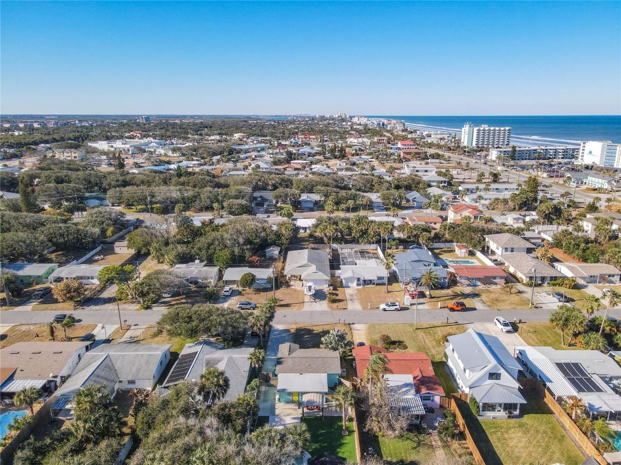 829 E 9th Avenue, New Smyrna Beach, FL 32169 Photo