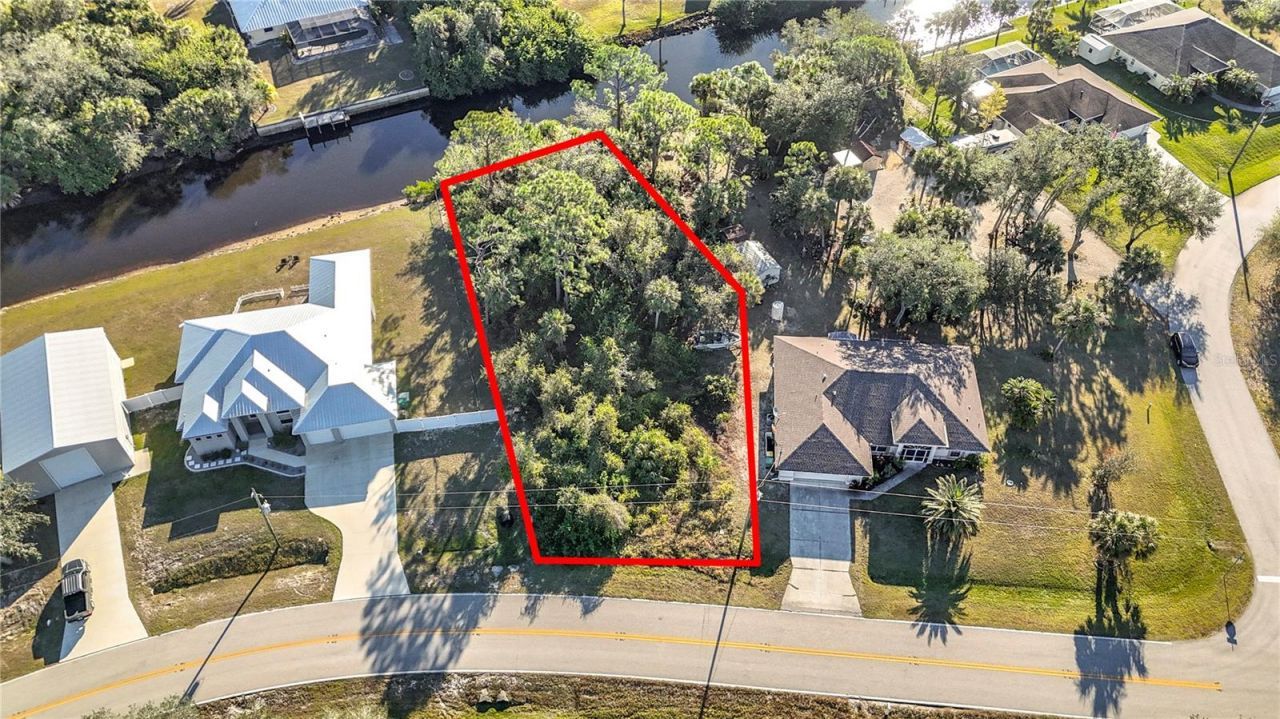 3252 Como Street, Port Charlotte, FL 33948 Main Photo