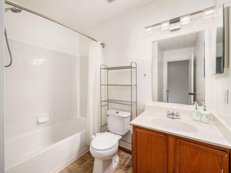 683 Perilous Place , Unit 3, Galloway, OH 43119 Photo 23