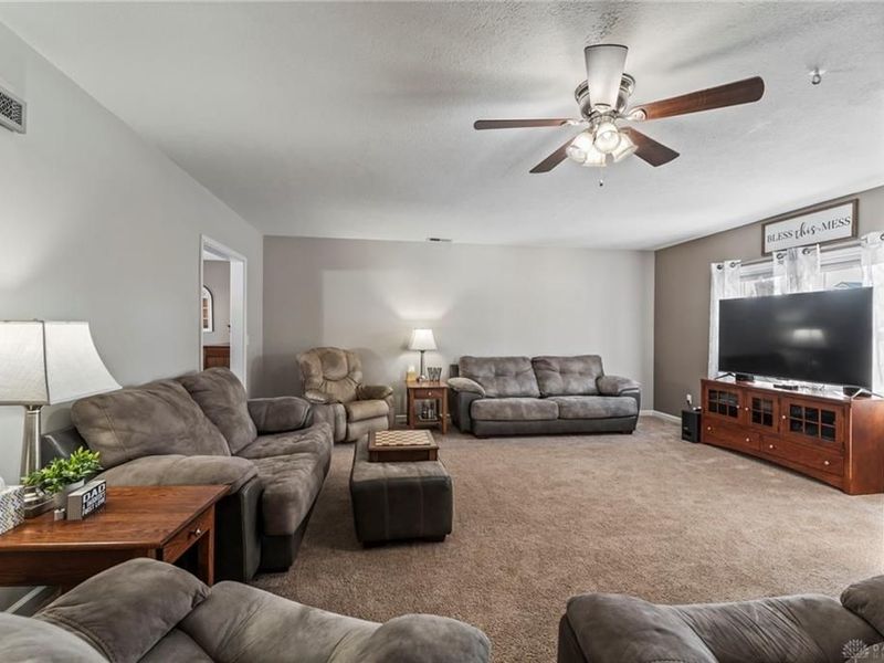 127 High Street, New Paris, OH 45347 Photo 14