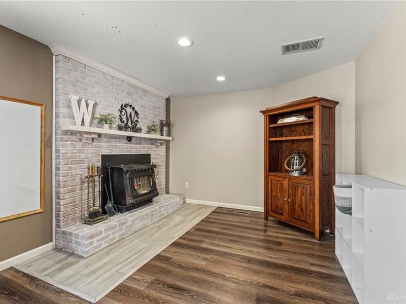 127 High Street, New Paris, OH 45347 Photo 9