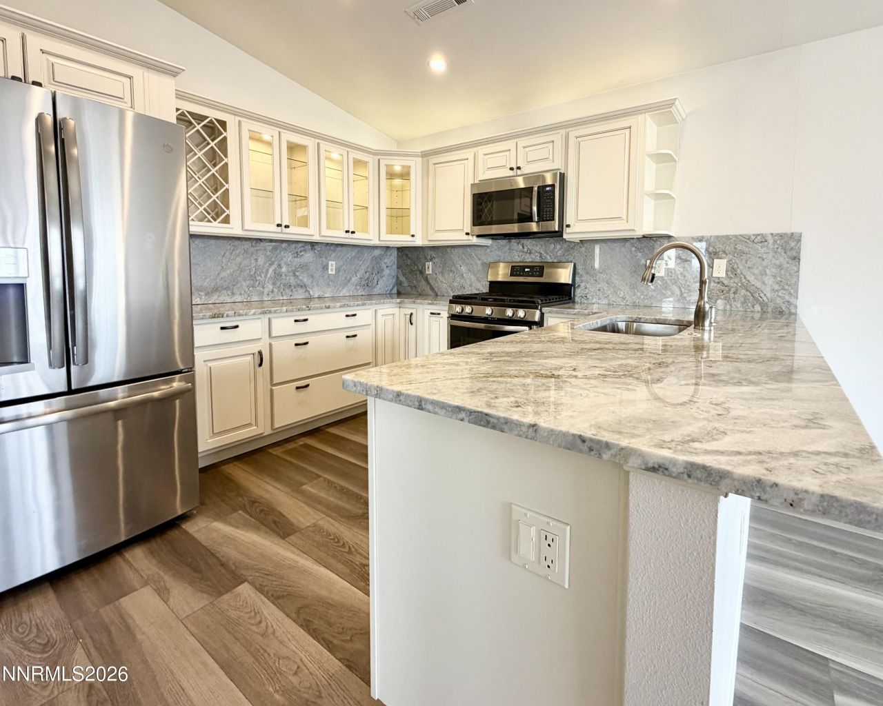 1174 White Oak Loop, Minden, NV 89423 Photo