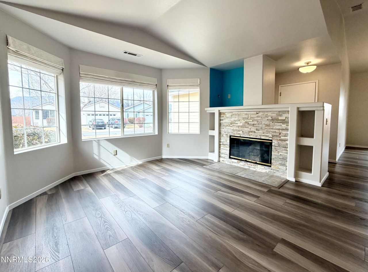 1174 White Oak Loop, Minden, NV 89423 Photo