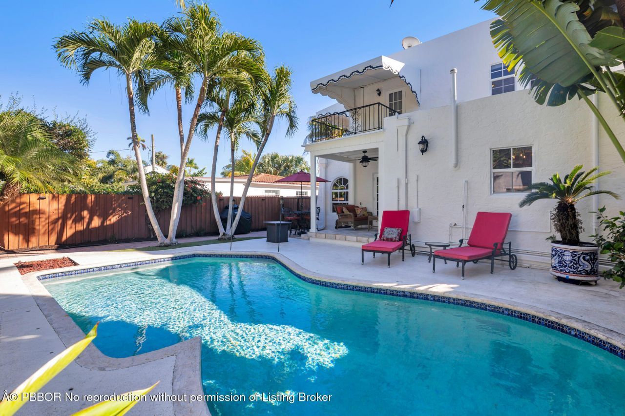 137 Edgewood Drive, West Palm Beach, FL 33405 Photo