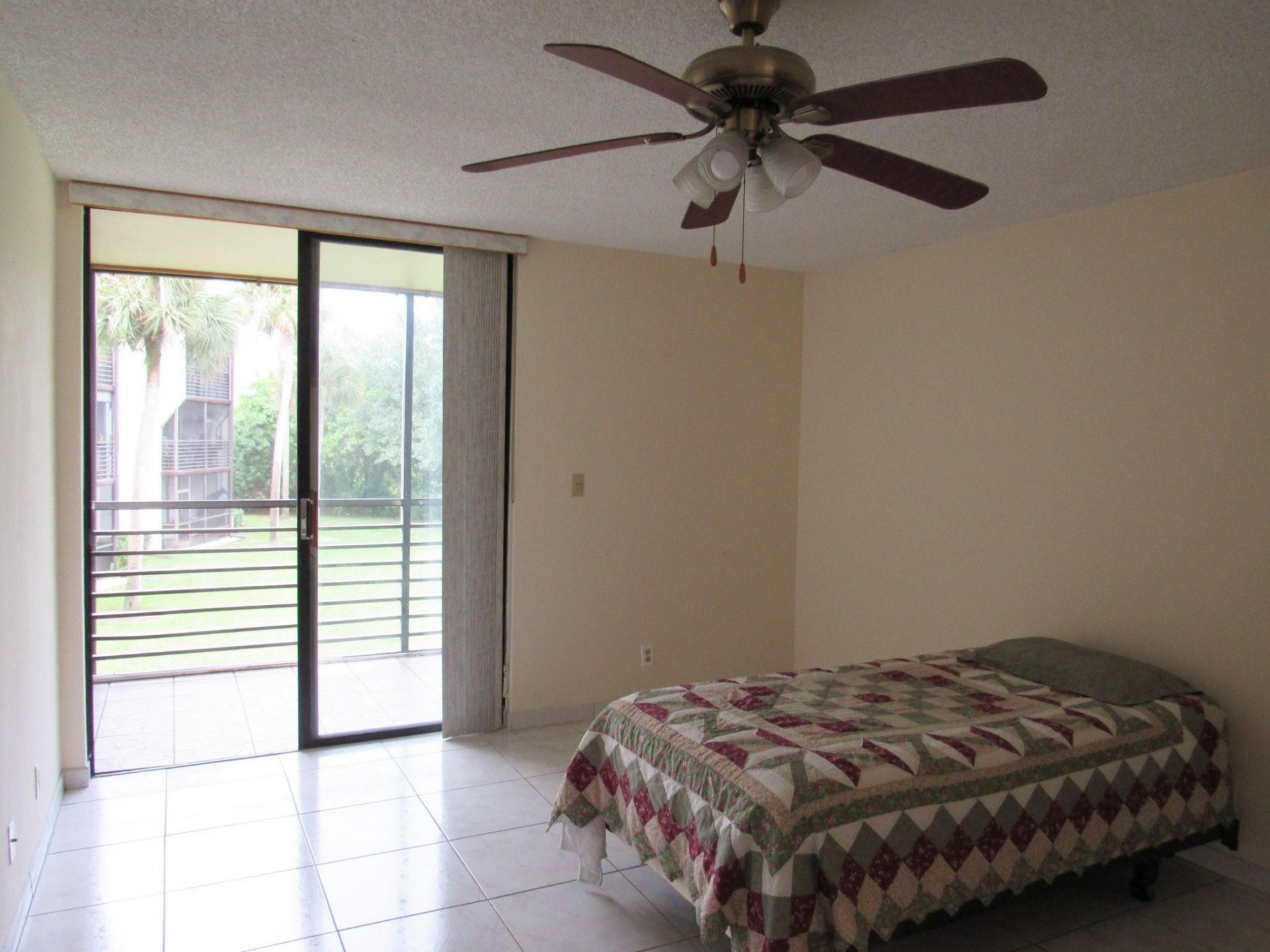 6351 N University Drive, Unit 224, Tamarac, FL 33321 Photo