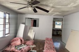 1988 Ott Street photo 4