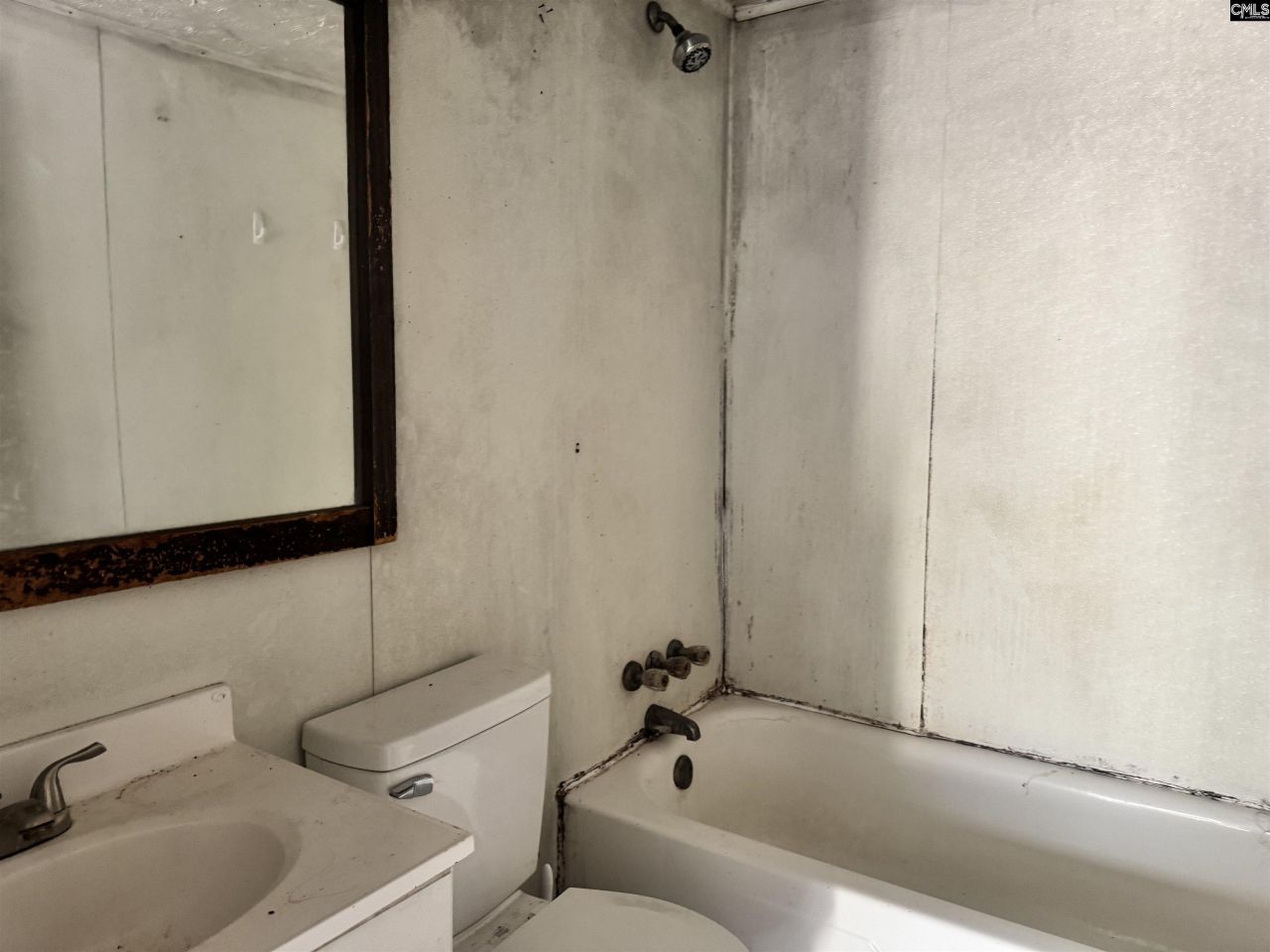 1988 Ott Street Photo 7