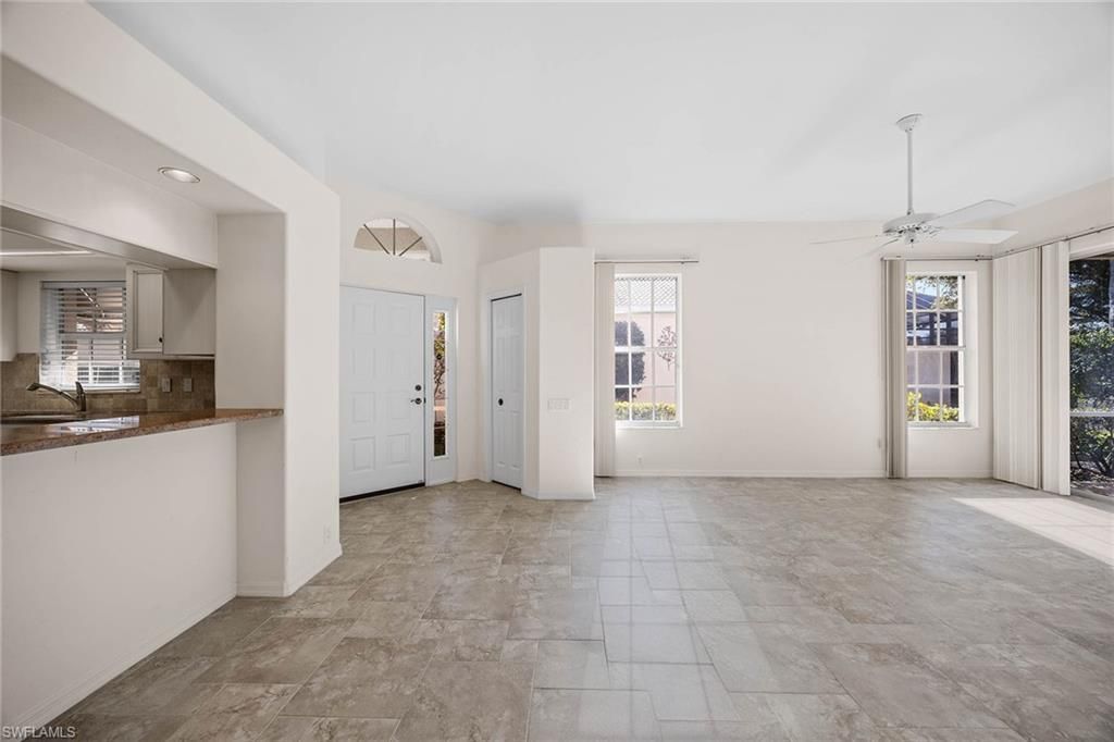 13090 Southampton Dr, Bonita Springs, FL 34135 Photo