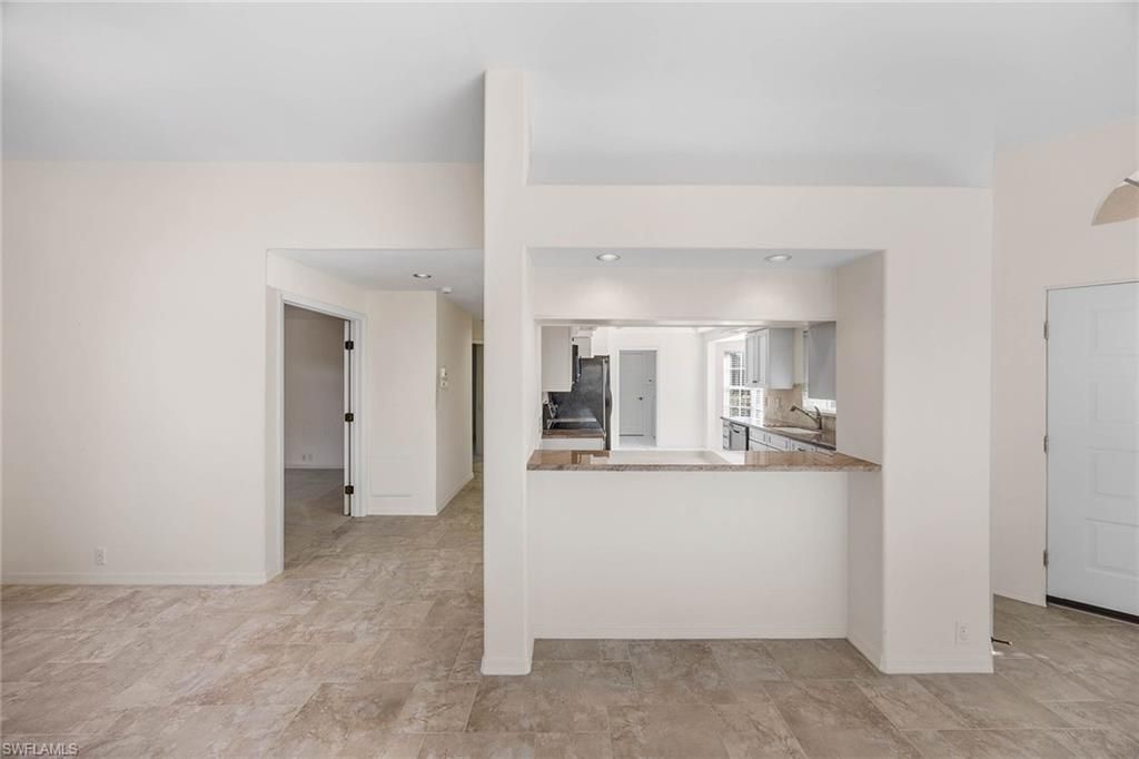 13090 Southampton Dr, Bonita Springs, FL 34135 Photo