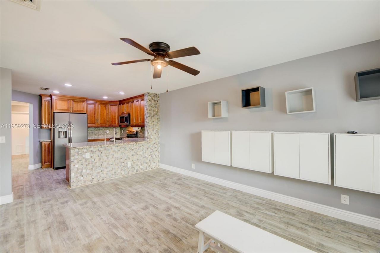 2050 NW 37th Ave, Coconut Creek, FL 33066 Photo