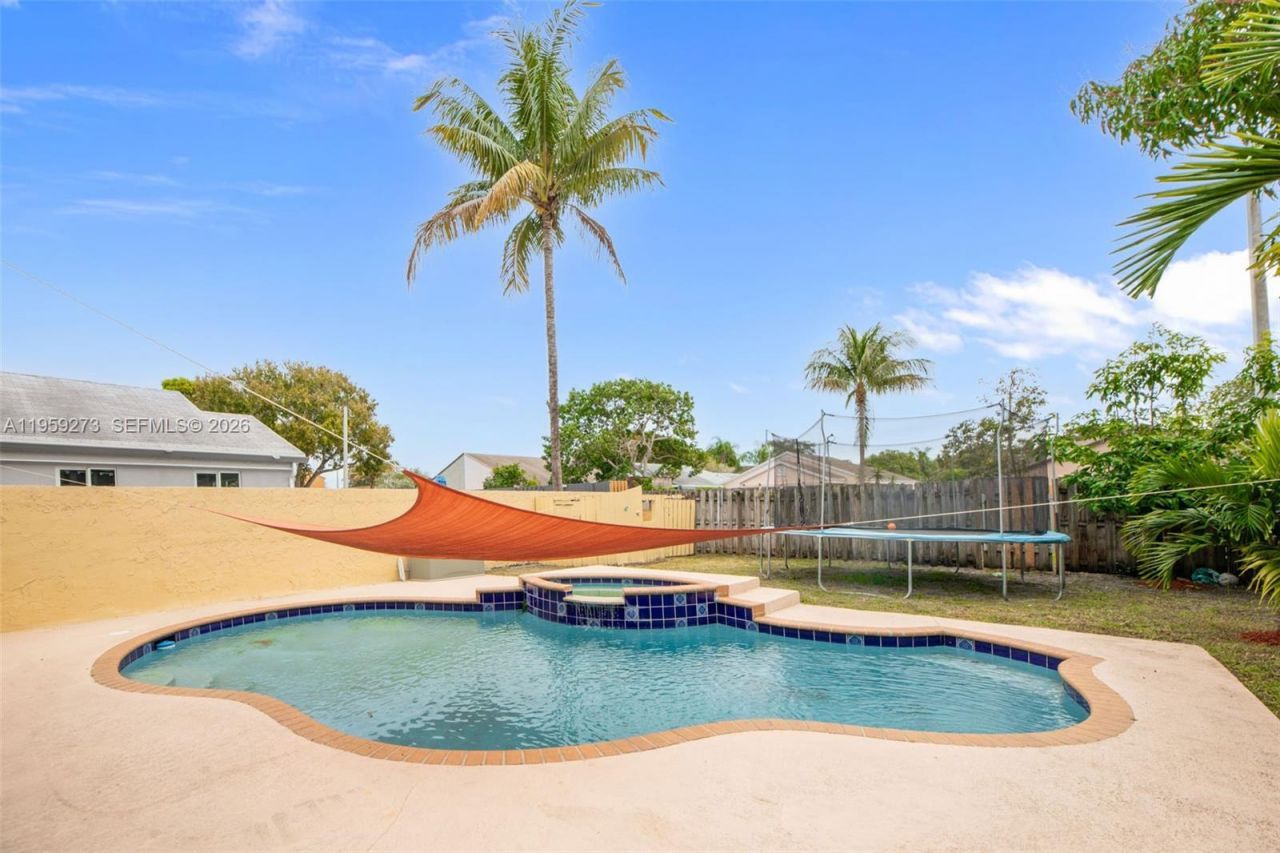 2050 NW 37th Ave, Coconut Creek, FL 33066 Photo