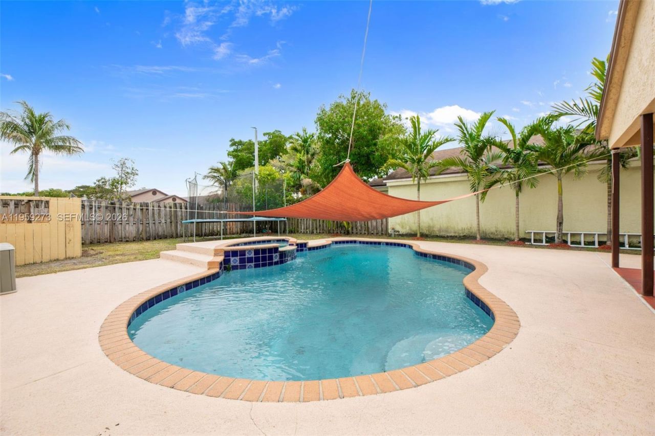 2050 NW 37th Ave, Coconut Creek, FL 33066 Photo