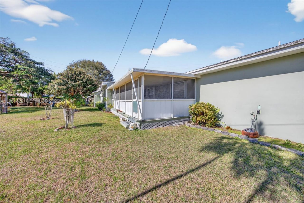 9401 SW 97th Ave, Miami, FL 33176 Photo