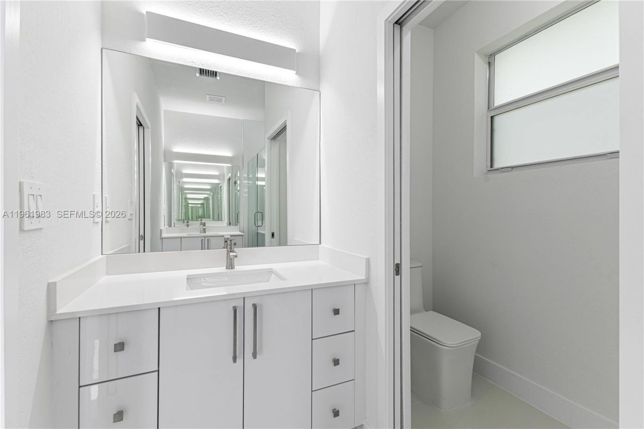 21326 Old Cutler Rd , Cutler Bay, FL 33189 Photo