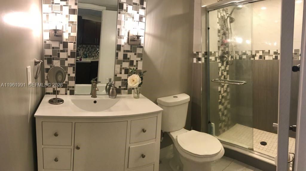 6901 Environ Blvd , Unit 5F, Lauderhill, FL 33319 Photo