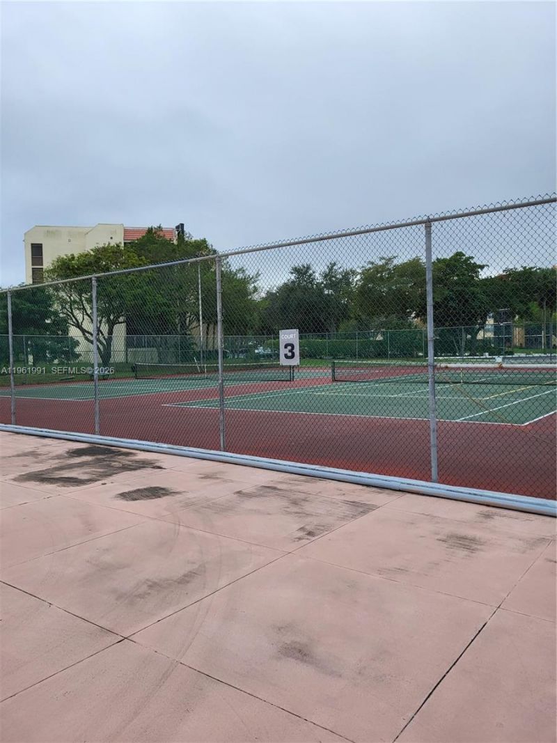 6901 Environ Blvd , Unit 5F, Lauderhill, FL 33319 Photo