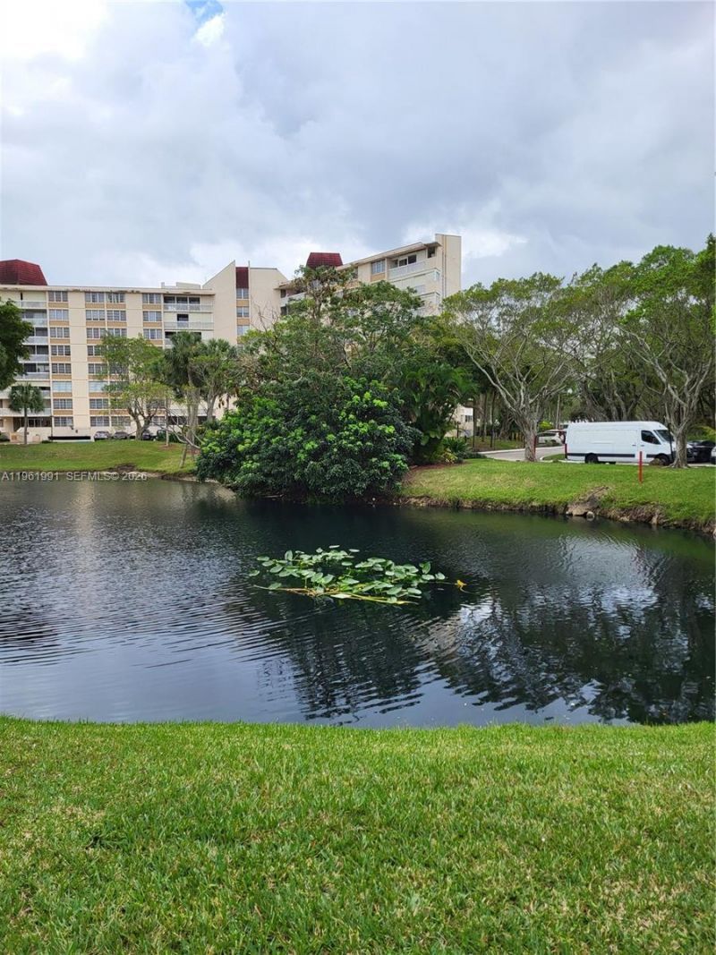 6901 Environ Blvd , Unit 5F, Lauderhill, FL 33319 Photo