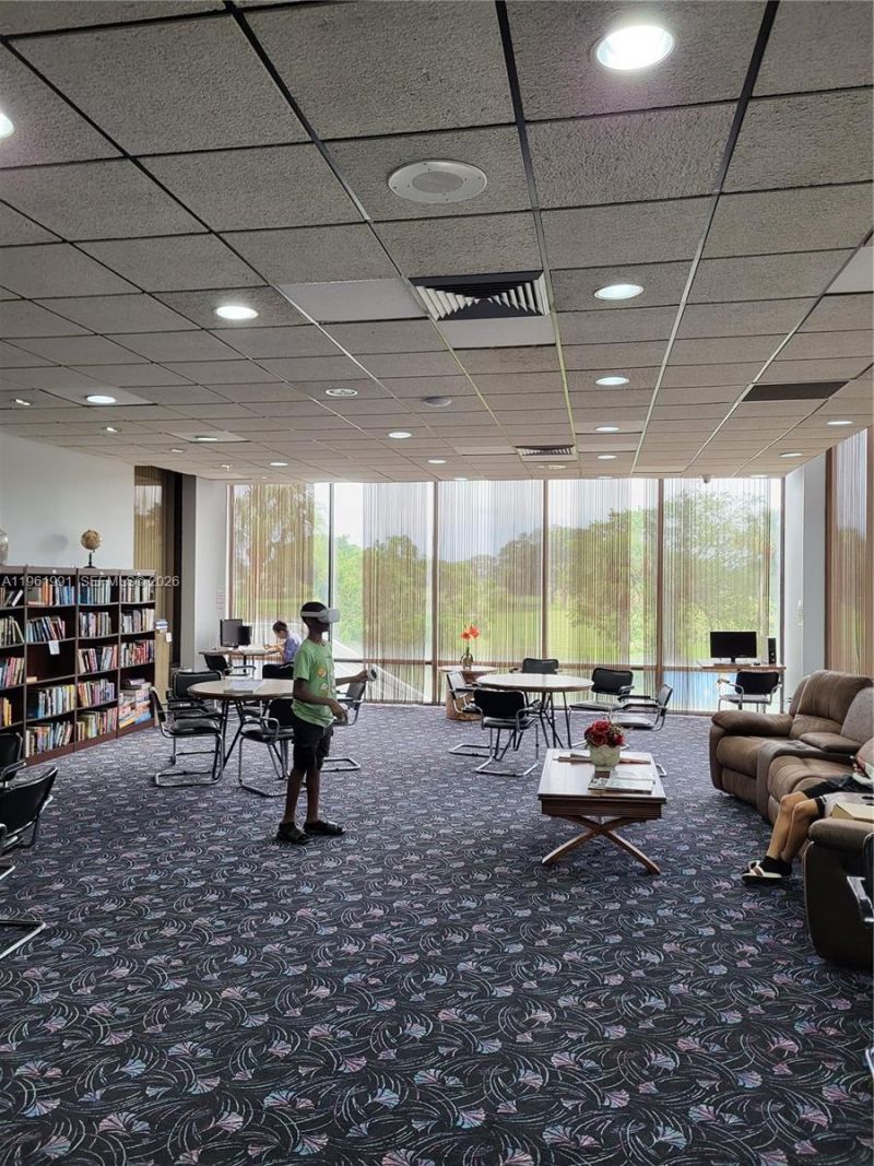 6901 Environ Blvd , Unit 5F, Lauderhill, FL 33319 Photo