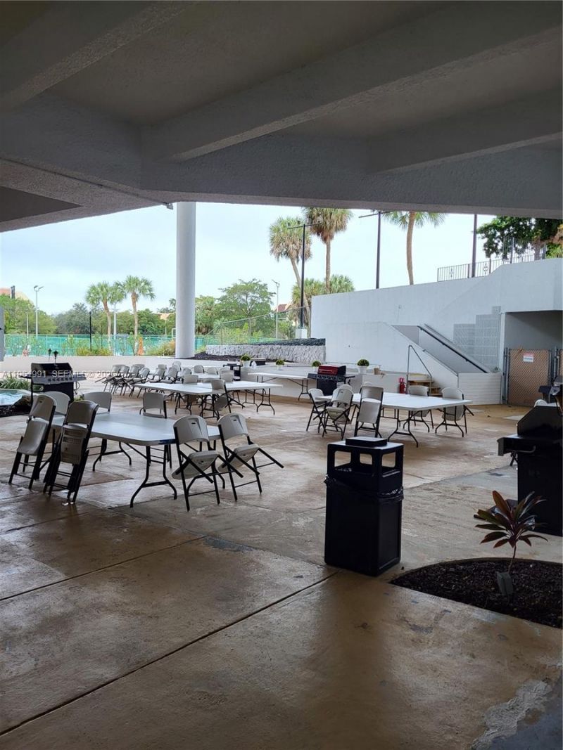 6901 Environ Blvd , Unit 5F, Lauderhill, FL 33319 Photo