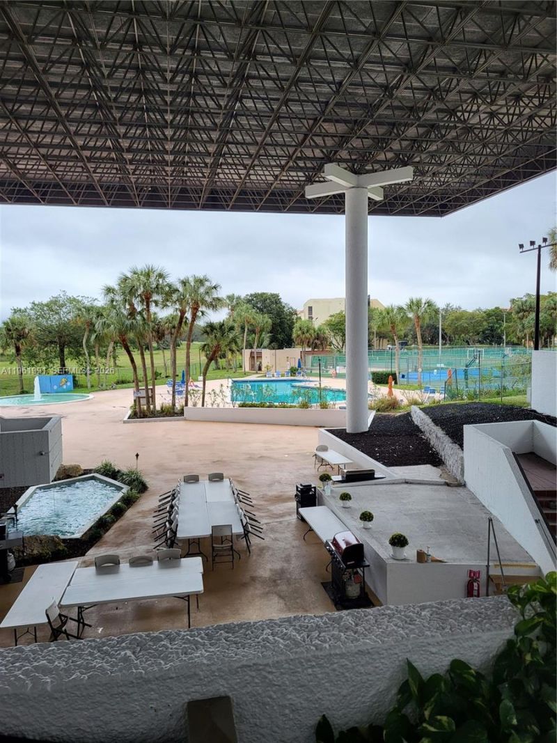 6901 Environ Blvd , Unit 5F, Lauderhill, FL 33319 Photo