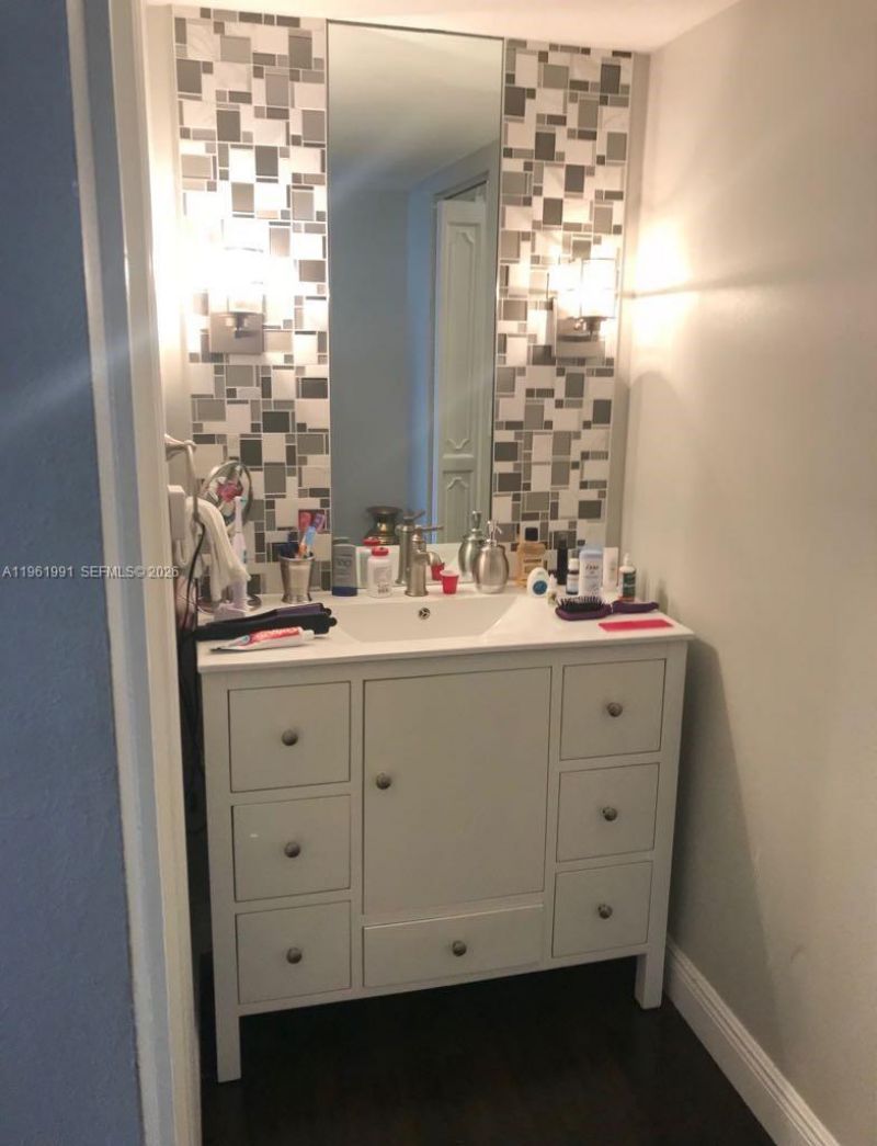 6901 Environ Blvd , Unit 5F, Lauderhill, FL 33319 Photo