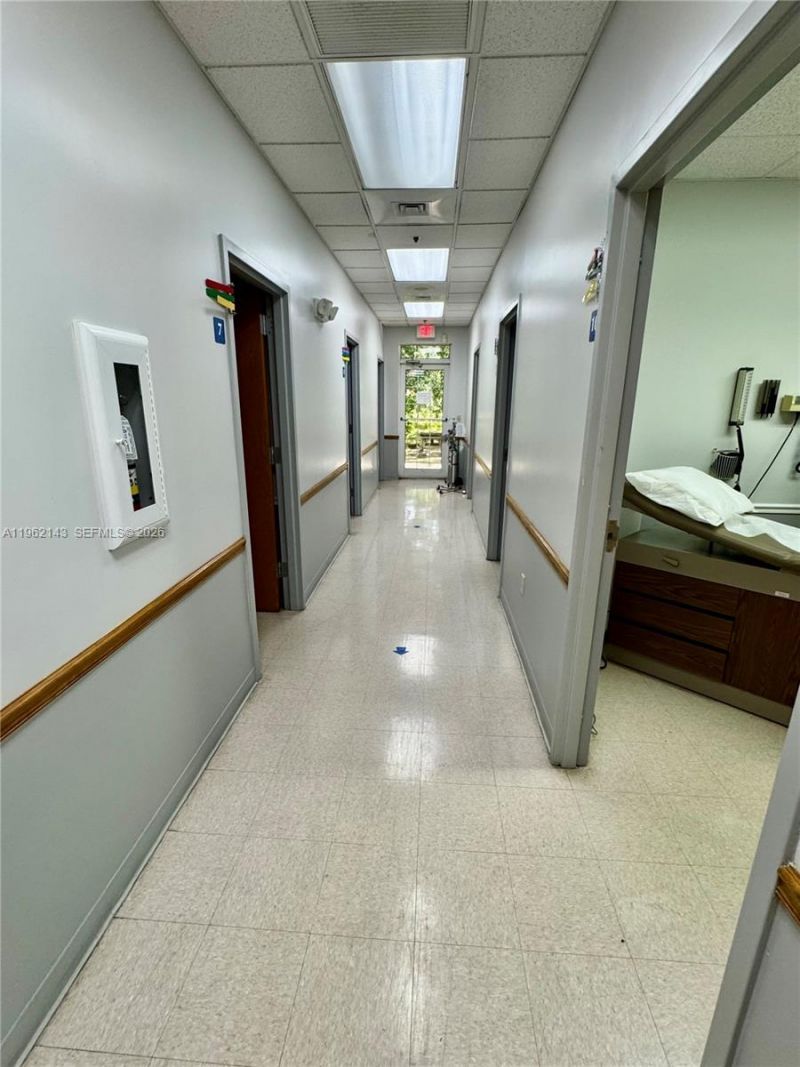 2401 Frist Blvd, Unit 1-2, Fort Pierce, FL 34950 Photo