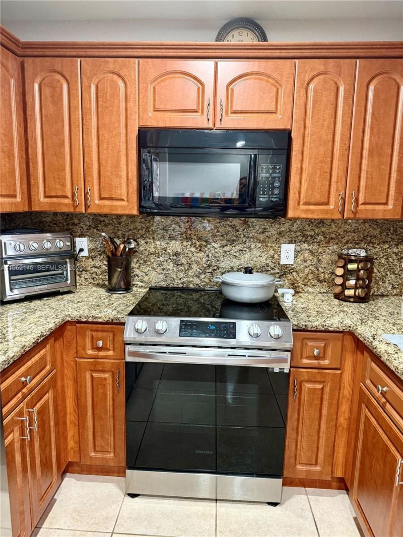 16811 NW 14th Ave, Unit 16811, Miami Gardens, FL 33169 Photo