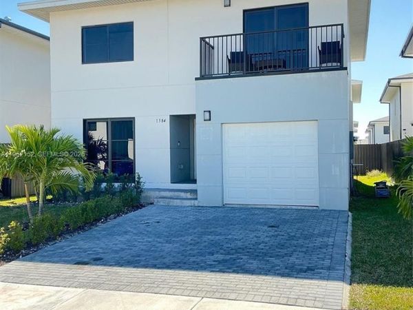 1384 NW 2nd Ter , Florida City, FL 33034